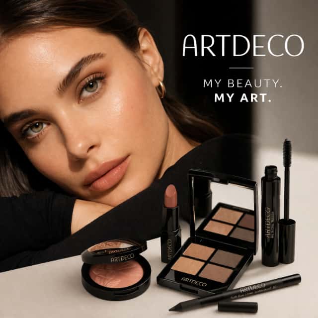 Artdeco maceup foundation