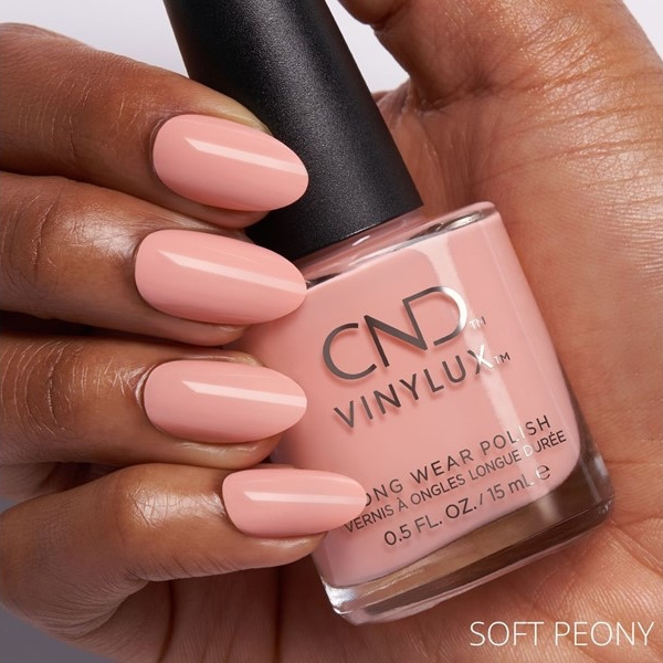 CND Vinylux No.347 Soft Peony