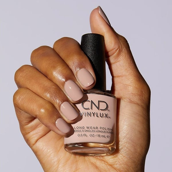 CND Vinylux No.359 Gala Girl