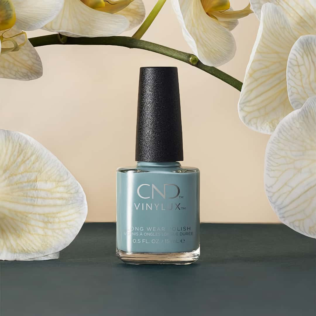 CND Vinylux No.409 Morning Dew
