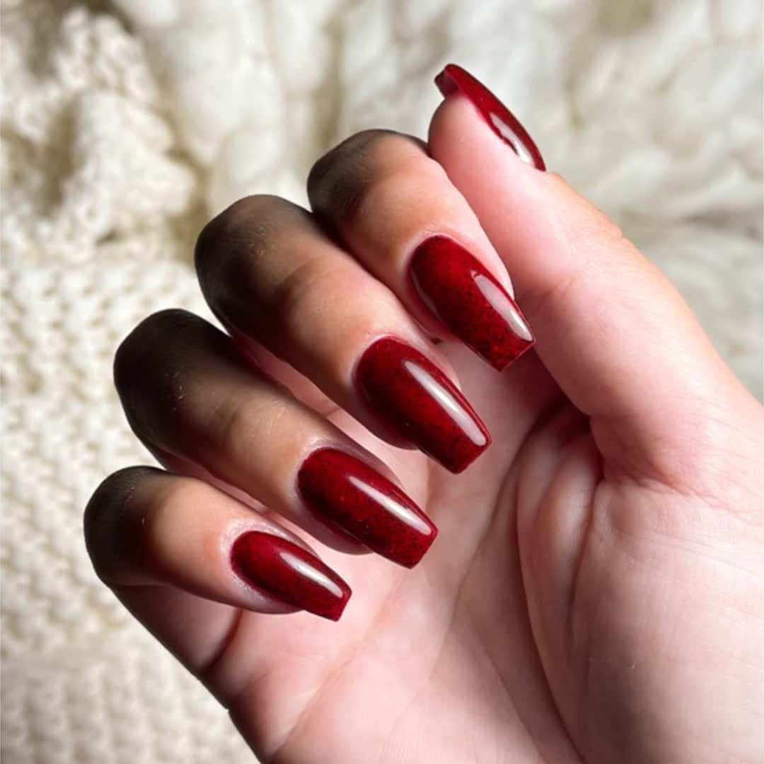 CND Vinylux-Needles & Red-Nail polish