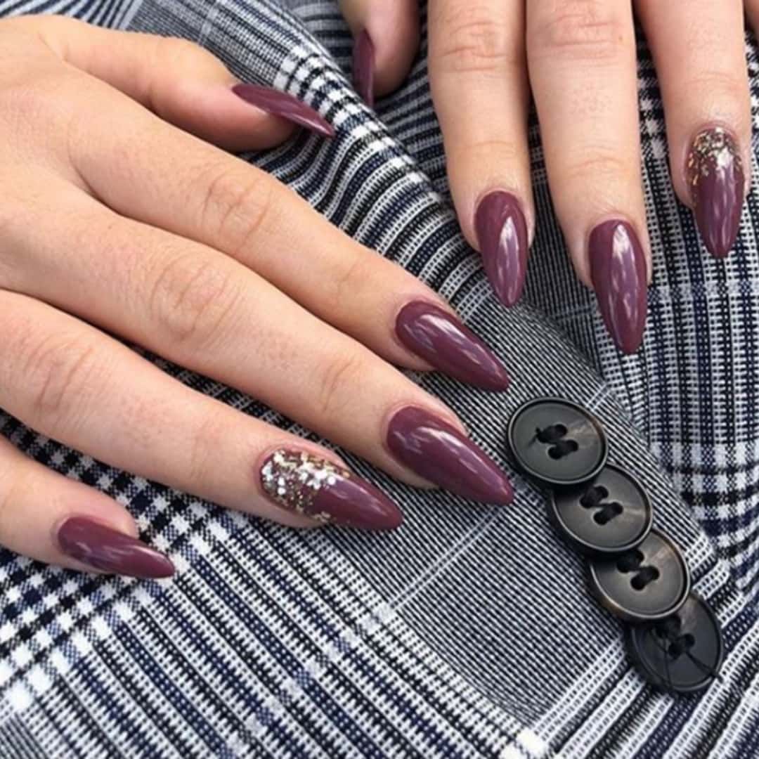 CND Vinylux-Married To The Mauve-nail polish