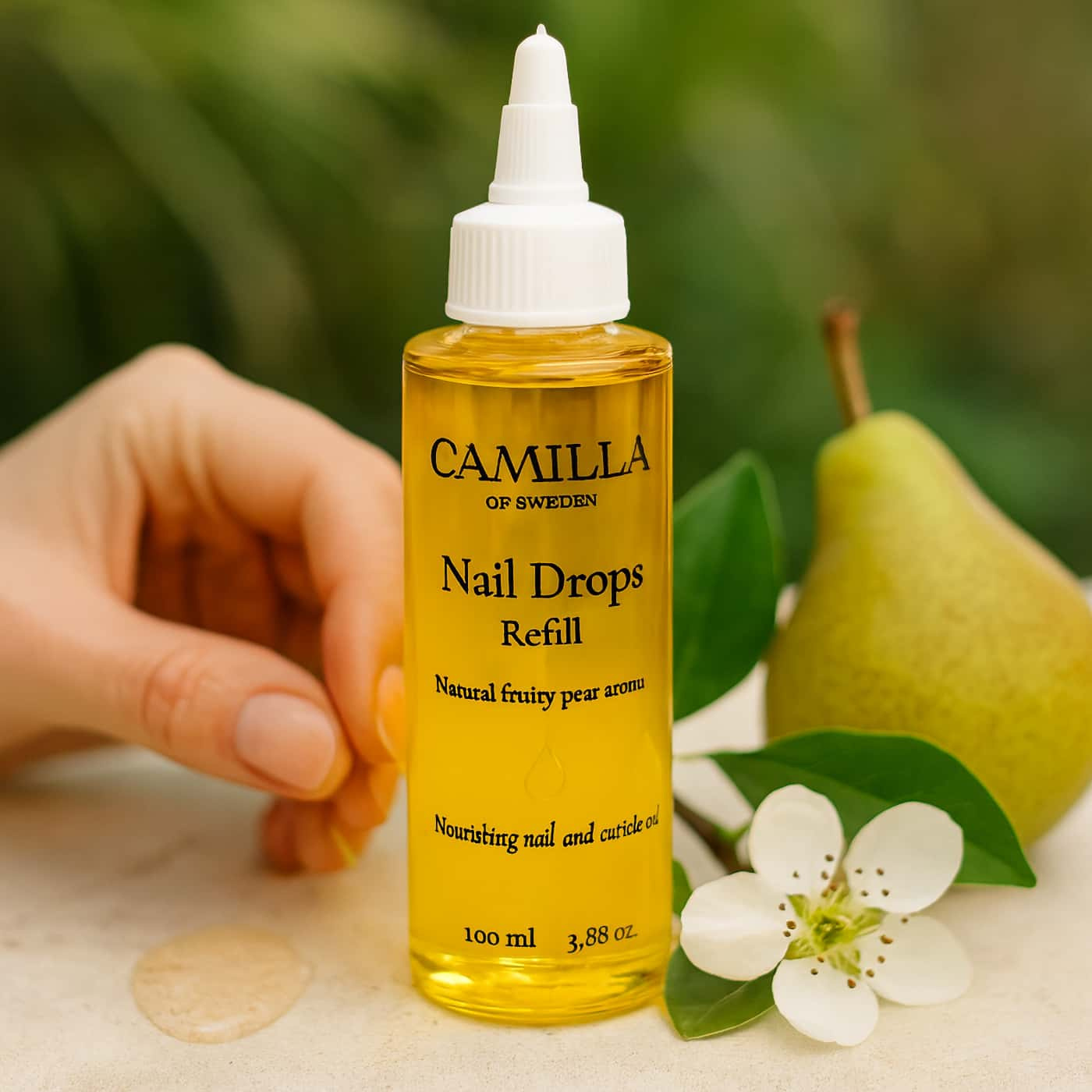 Camilla of Sweden Nail Drops Pear Refill nail oil | Nourishing nail oil with pear scent for dry and brittle nails