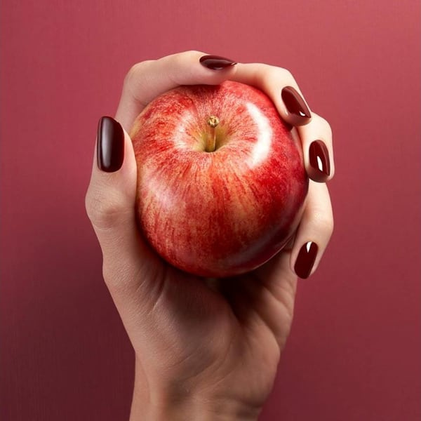 CND Vinylux No.222 Oxblood