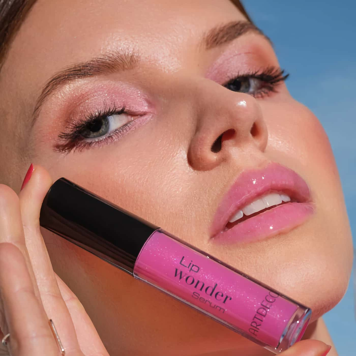 Artdeco Lip Wonder Serum No.03 Caring Viola – Hydrating lip serum with a pink-violet tint and volumizing effect