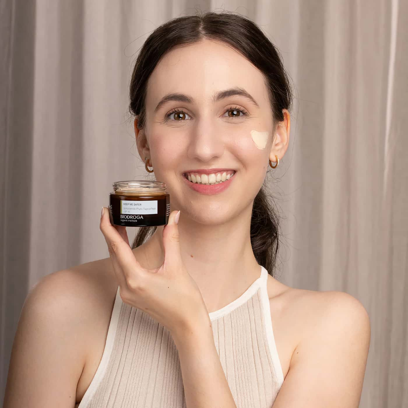 Biodroga Keep Me Safer Protective Phyto Day Care SPF 15 – Vegan organic day cream that hydrates, protects, and evens out skin tone