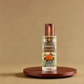 African Flowers Mist - Fresh scent for hair & body Kalahari African Flowers Fragrance Mist - Fresh scent for hair & body - Rose, pear, black currant - All skin types