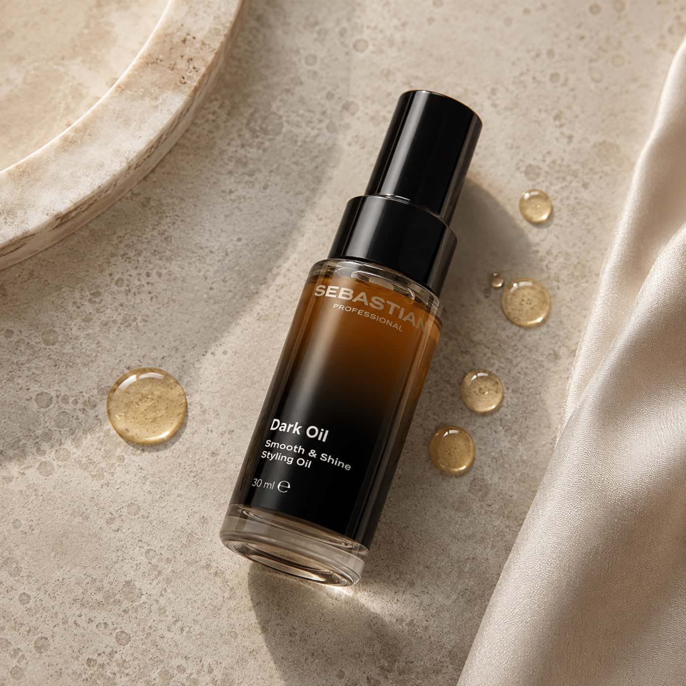 Sebastian Professional Dark Oil Smooth & Shine Styling Oil 30 ml – travel-size hair oil for shine and frizz control
