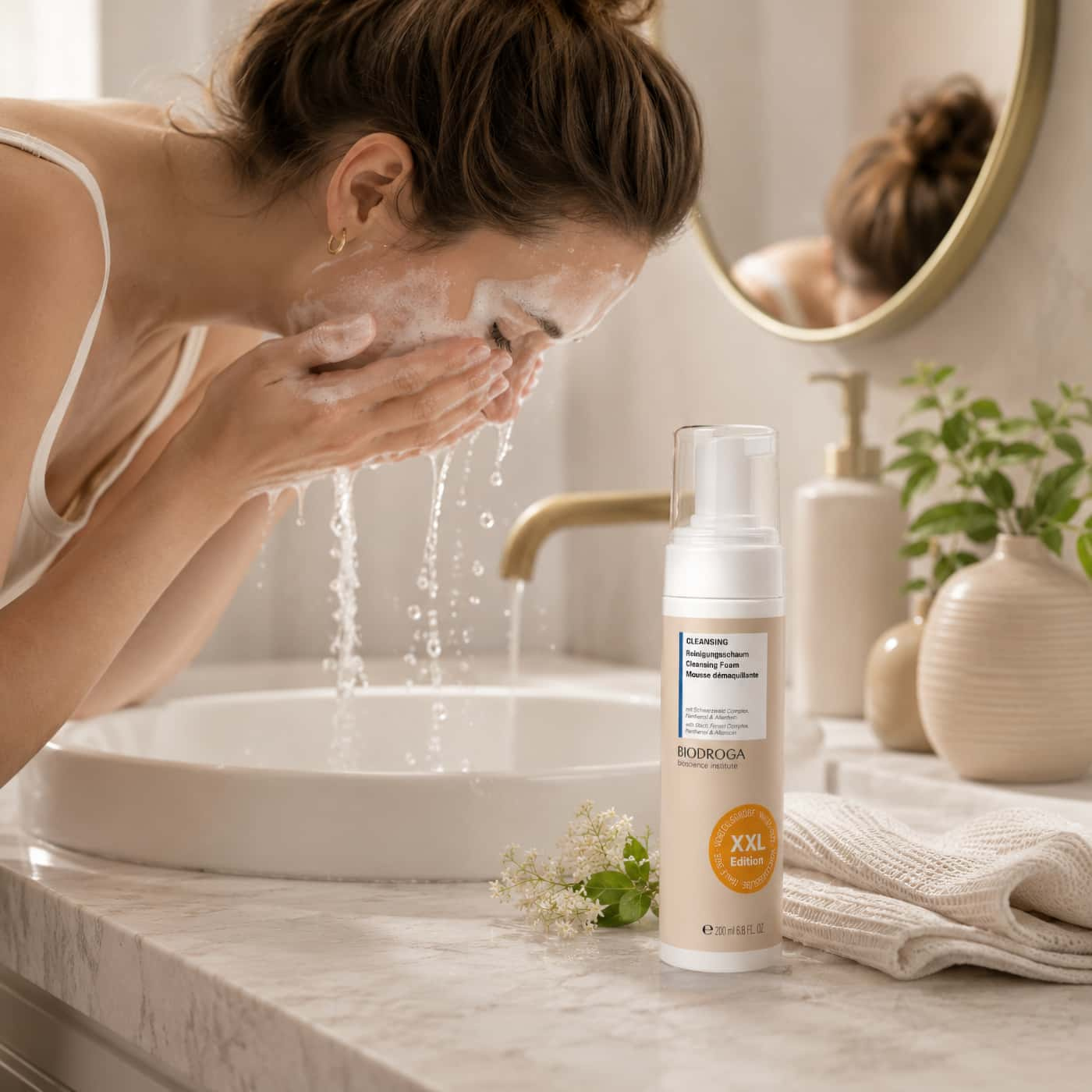 Biodroga Cleansing Foam XXL foaming facial cleanser for gentle daily face cleansing