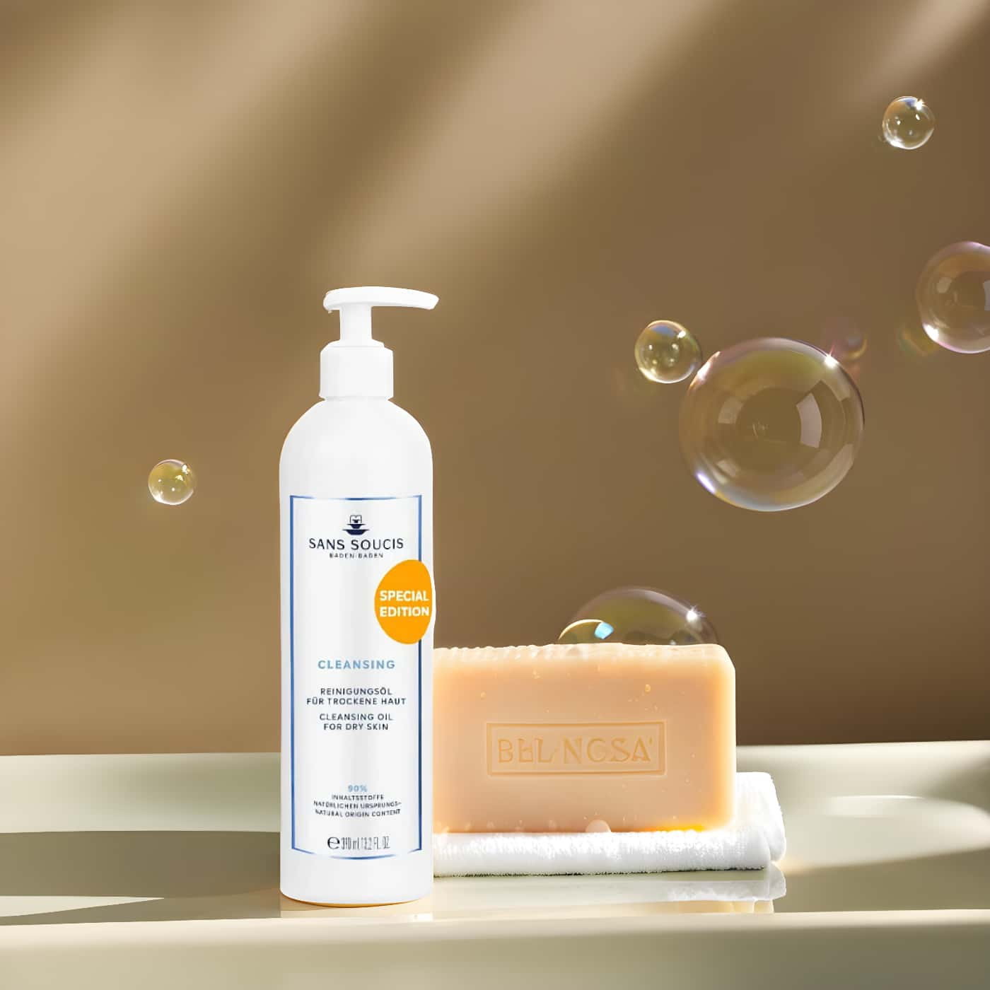 Sans Soucis Cleansing Oil XXL - Gentle cleansing oil that removes makeup and impurities without stripping the skin