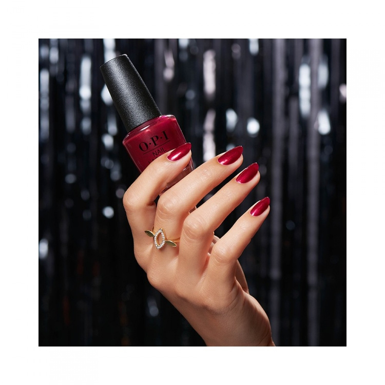 OPI Love OPI XOXO Sending You Holiday Hugs