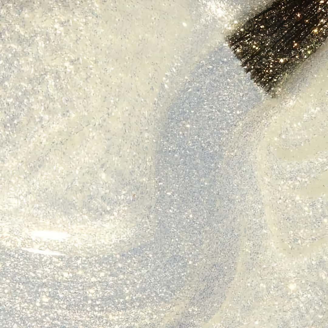 OPI Infinite Shine Snow Holding Back