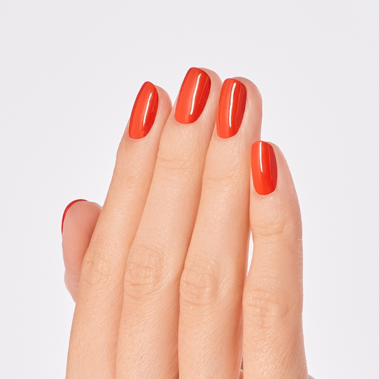 OPI Infinite Shine Scotland Suzi Needs A Loch-Smith